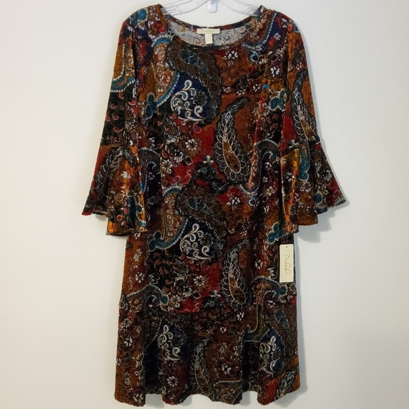 Prelude Dresses & Skirts - NWT!Prelude 1X Velvet Coffee Paisley/Floral Flared Sleeve Shift Dress Scoopneck